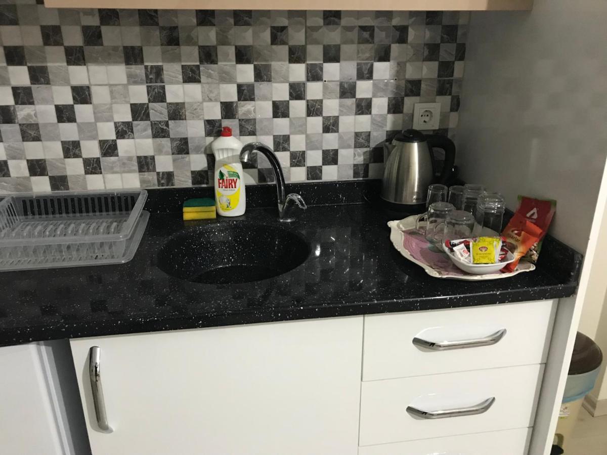 Premium Life Apartment Мерсин Екстериор снимка