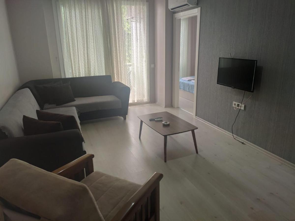 Premium Life Apartment Мерсин Екстериор снимка
